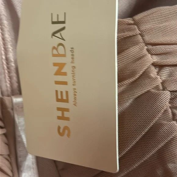 NWT SHEIN BAE long sleeve ruched dress in L - Picture 10 of 12